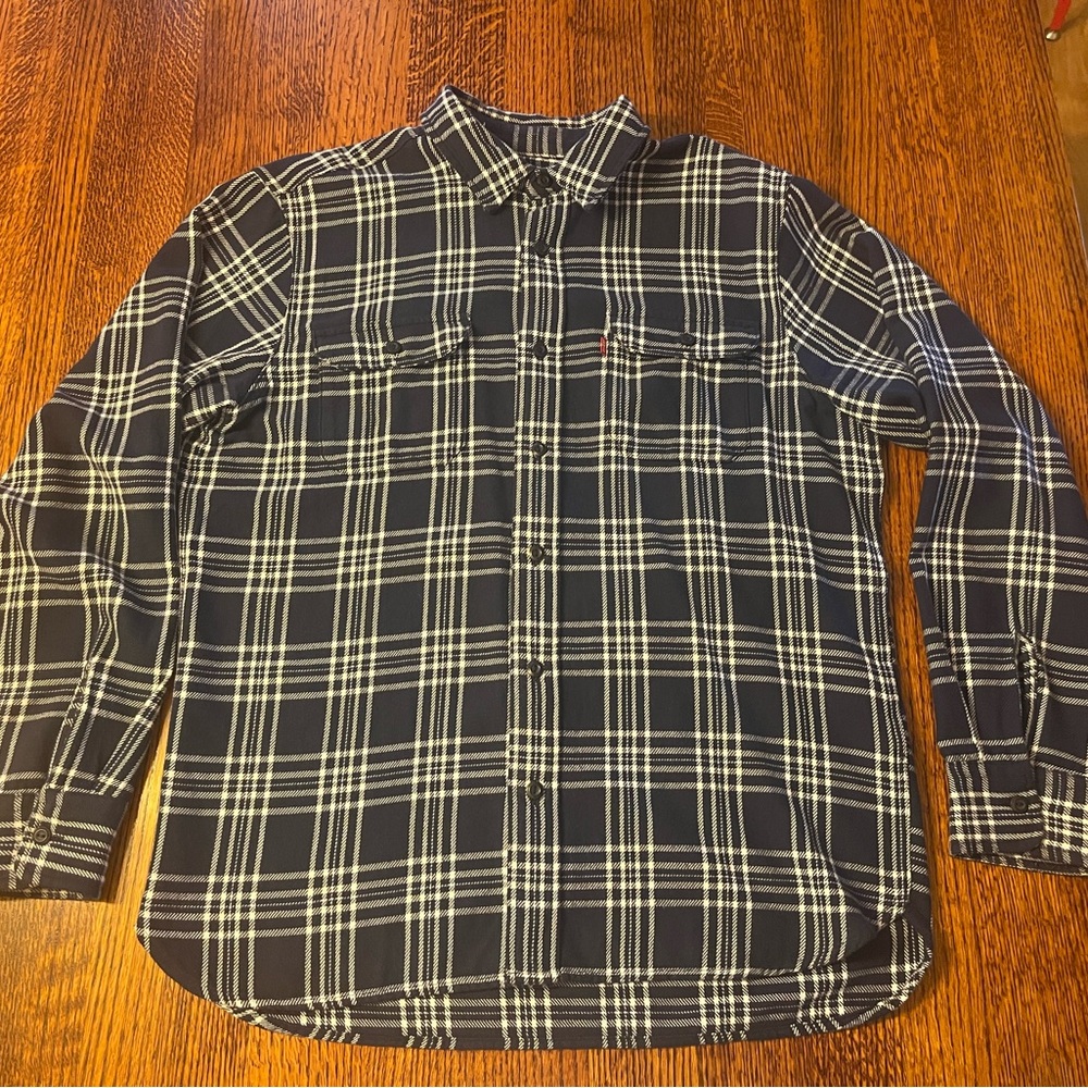 Levi’s Size large Flannel